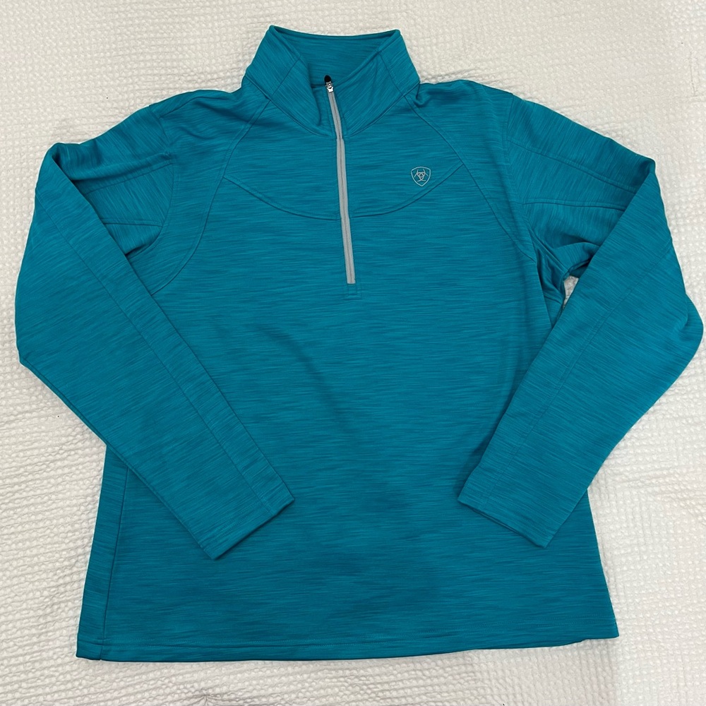 BNWT ARIAT FLEECE